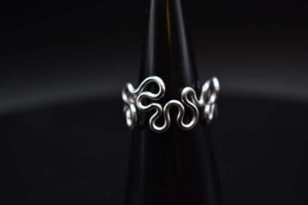 Silver Wire Squiggly Band Ring
