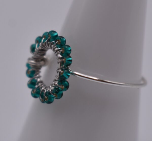 Silver Wire Green Circle Ring - Image 4