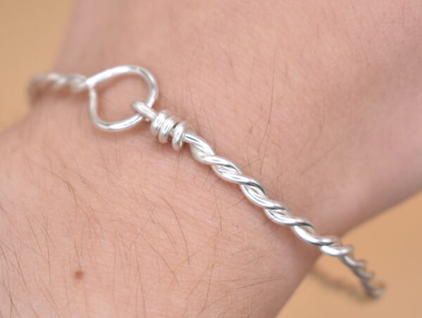 Silver Twisted Wire Bracelet - Image 4