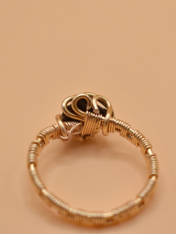 Gold Wire Black Stone Ring - Image 7