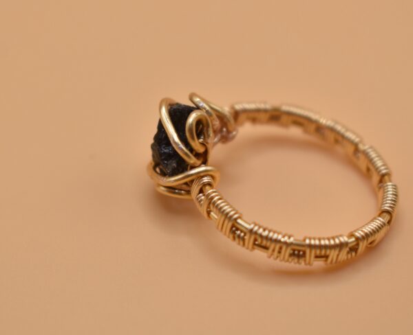 Gold Wire Black Stone Ring - Image 9