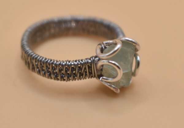 Green Stone Silver Wrapped Band Ring - Image 5