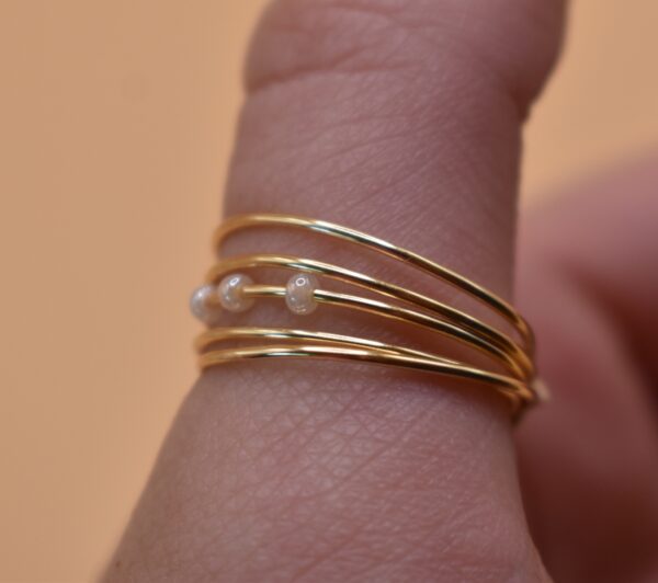 3 White Bead Gold Wire Ring - Image 3