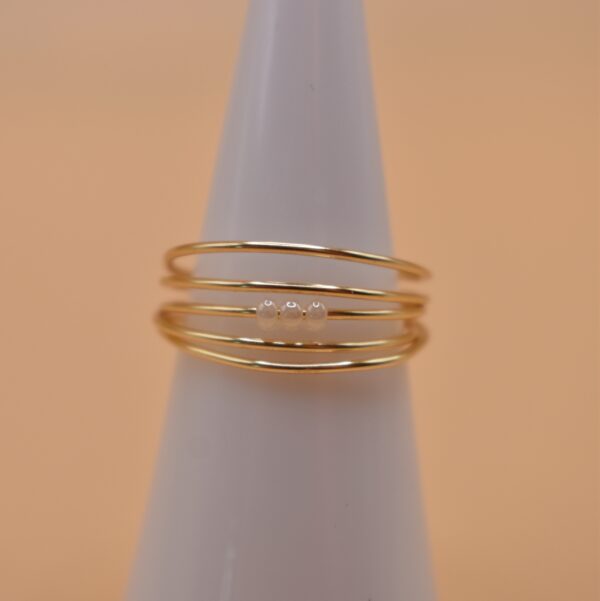 3 White Bead Gold Wire Ring - Image 5