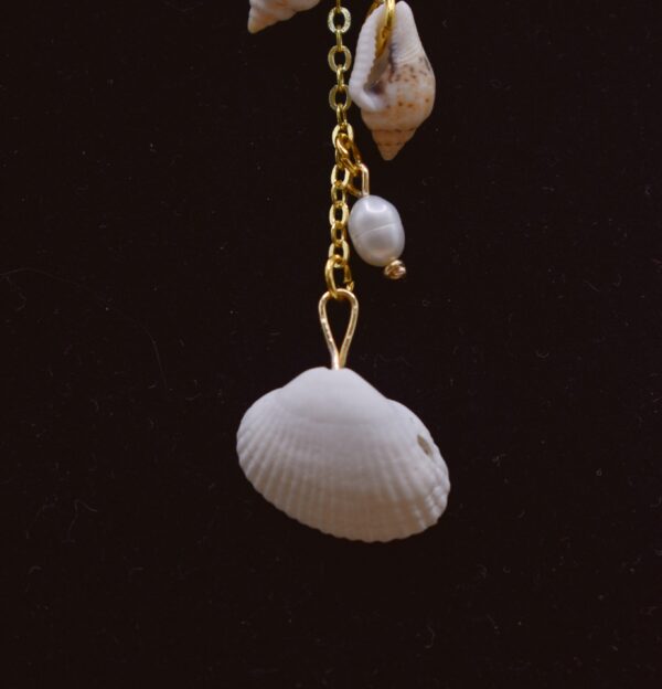 Gold 3 Seashells & Pearls Earrings - Image 5