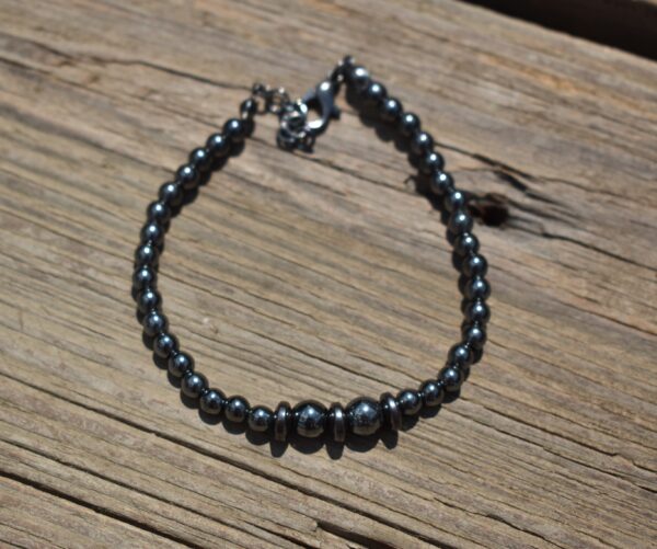 Single Strand Black Pearl Bracelet