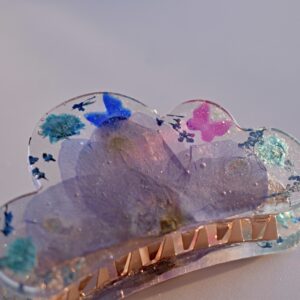 Periwinkle Cloud Resin Clip
