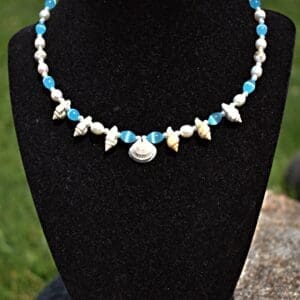 Seashell Pearl Necklace