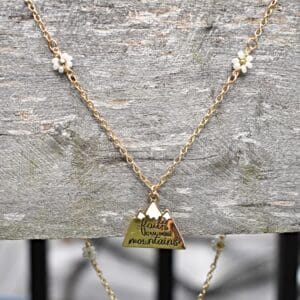 Matthew 17 : 20 Daisy Necklace